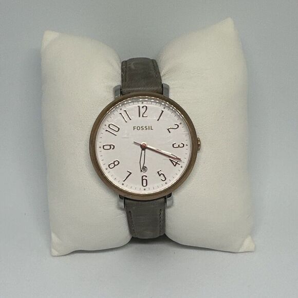 Fossil Jacqueline ES4032 Women Gray Leather Strap Analog Dial Quartz Watch HME33 - Picture 1 of 11